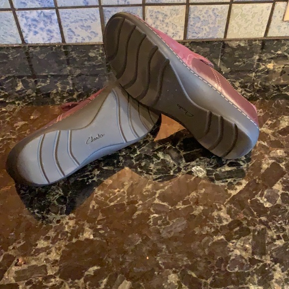 Clarks Loafers - Picture 6 of 8